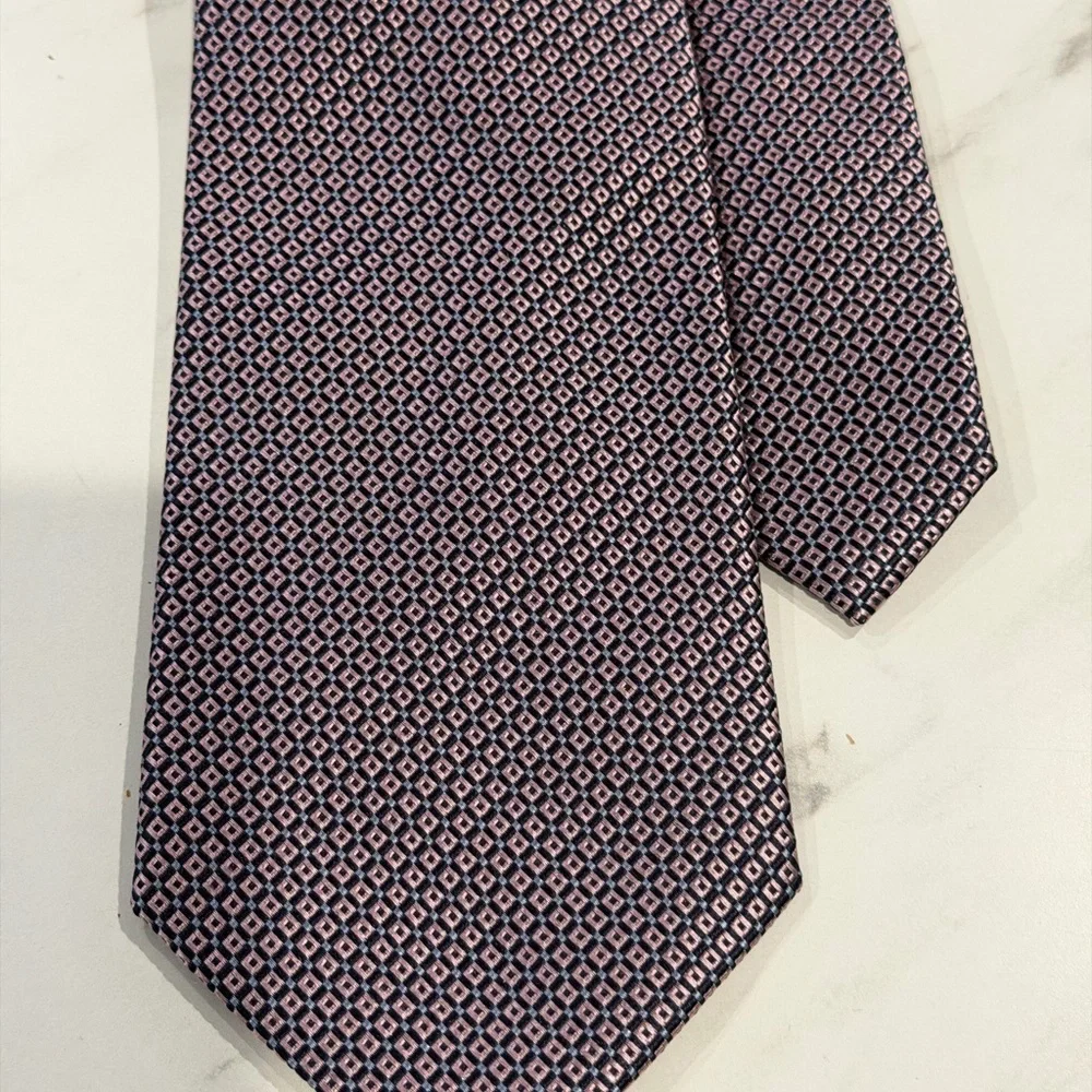 Silk Navy & Pink Geometric Tie